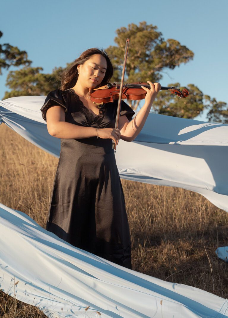 solo-violinist-adelaide
